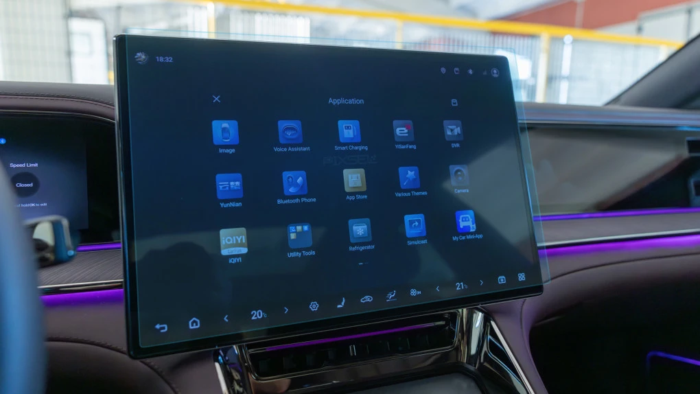 Защитное стекло Pixsel на монитор DENZA Z9 GT - 18“ 2025 -