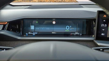Защитное стекло Pixsel на приборную панель OPEL GRANDLAND - 10.5“ 2024 -