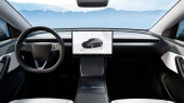 Protector de vidrio templado Pixsel en el monitor TESLA MODEL Y - 16“ 2025 -