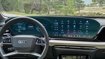 Protector de vidrio templado Pixsel en el panel de instrumentos AUDI A5 / S5 / RS5 - 32.2“ 2024 -