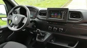 Protector de vidrio templado Pixsel en el monitor RENAULT MASTER - 6.9“ 2020 - 2023