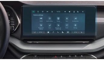Protector de vidrio templado Pixsel en el monitor SKODA OCTAVIA - 13.4“ 2024 -