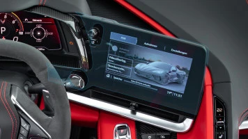 Protector de vidrio templado Pixsel en el monitor CHEVROLET CORVETTE - 15.8“ 2019 - (C8)