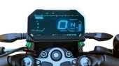 Protector de vidrio templado Pixsel en el velocímetro de la moto MUSSTANG REGION ST200 7.3“