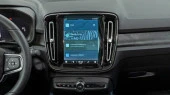 Protector de vidrio templado Pixsel en el monitor VOLVO C40 - 8.9“ 2021 - 2024