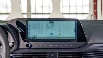 Protector de vidrio templado Pixsel en el monitor HYUNDAI BAYON - 10.9“ 2021 -