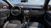 Protector de vidrio templado Pixsel en el monitor DACIA DUSTER - 11.2“ 2021 - 2024