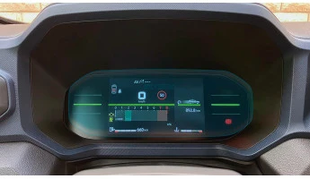 Protector de vidrio templado Pixsel en el panel de instrumentos DACIA DUSTER - 12.2“ 2024 -