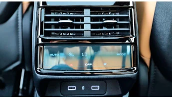 Protector de vidrio templado Pixsel para el control del clima GEELY MONJARO - 6“ 2023 -