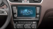 Protector de vidrio templado Pixsel en el monitor SKODA OCTAVIA - 8“ 2013 - 2016