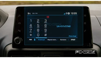 Protector de vidrio templado Pixsel en el monitor PEUGEOT RIFTER - 9.4“ 2024 -