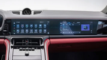 Protector de vidrio templado Pixsel en el monitor PORSCHE PANAMERA - 27.4“ 2024 -