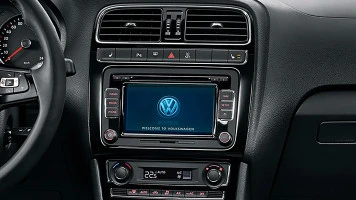 Protector de vidrio templado Pixsel en el monitor VOLKSWAGEN POLO - 6.3“ 2014 - 2017