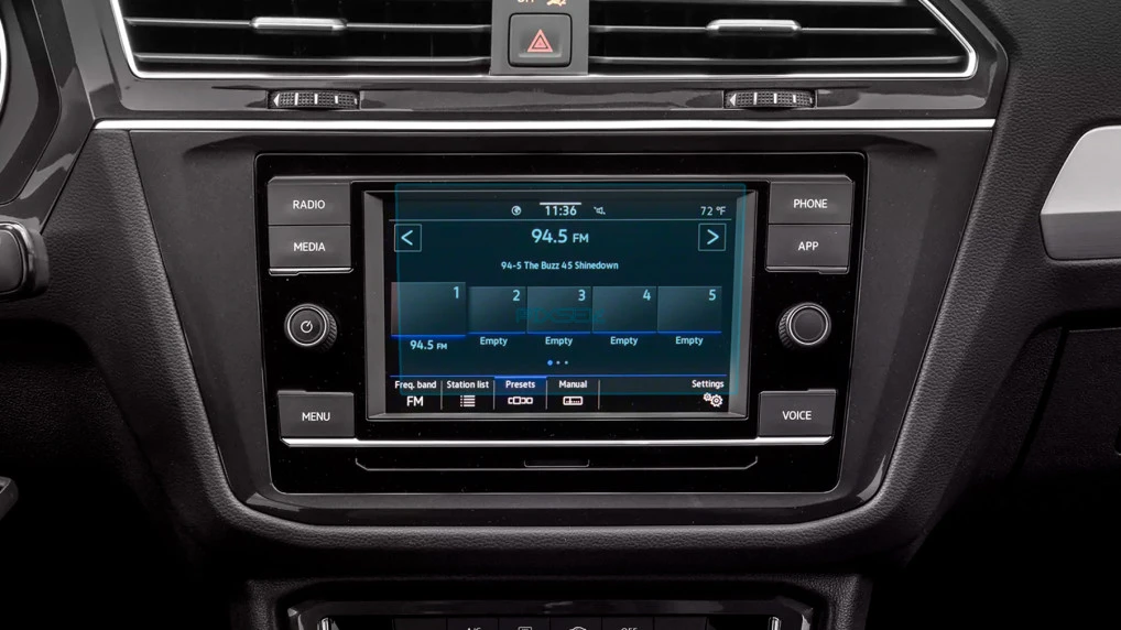 Protector de vidrio templado Pixsel en el monitor VOLKSWAGEN TIGUAN - 6.5“ 2019 - 2021