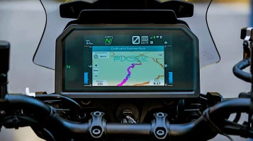 Protector de vidrio templado Pixsel en el velocímetro de la moto YAMAHA TRACER 9 GT + 2022 - 2024 9.6“