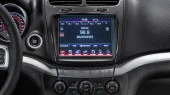 Protector de vidrio templado Pixsel en el monitor DODGE JOURNEY - 8.2“ 2010 - 2020