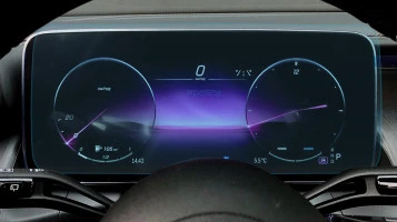 Protector de vidrio templado Pixsel en el panel de instrumentos MERCEDES BENZ CLE-CLASS - 14.4“ 2023 -