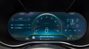 Protector de vidrio templado Pixsel en el panel de instrumentos MERCEDES BENZ AMG GT 2 DOORS - 12.1“ 2019 - 2022