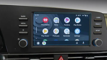 Protector de vidrio templado Pixsel en el monitor HYUNDAI ELANTRA - 7.9“ 2021 -