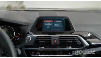 Protector de vidrio templado Pixsel en el monitor BMW X4 - 6.5“ 2018 - 2021 (G02)