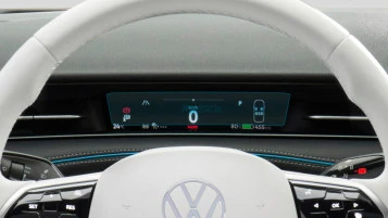 Protector de vidrio templado Pixsel en el panel de instrumentos VOLKSWAGEN ID.7 - 7.3“ 2023 -