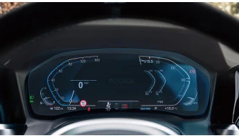 Protector de vidrio templado Pixsel en el panel de instrumentos BMW 2 / M2 - 14“ 2021 - 2022 (G42, F87, F44)