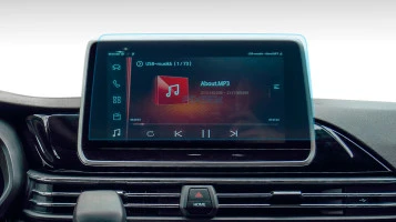 Protector de vidrio templado Pixsel en el monitor MAXUS EDELIVER 9 - 12.6“ 2021 -