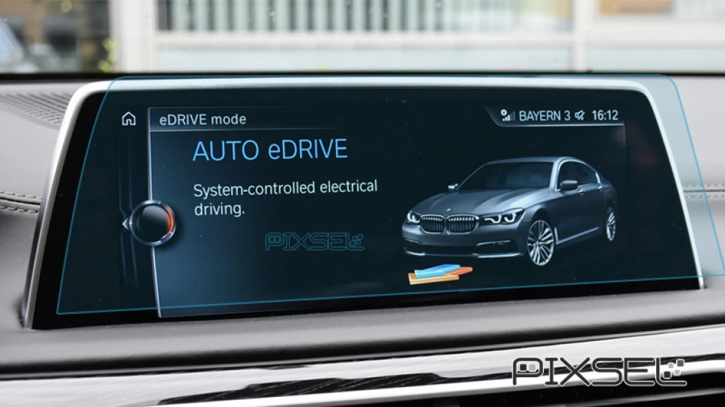 Protector de vidrio templado Pixsel en el monitor BMW 7 - 13.1“ 2015 - 2018 (G11, G12)