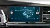 Protector de vidrio templado Pixsel en el monitor VOLKSWAGEN MULTIVAN T6.1 - 10.8“ 2019 - 2024