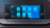 Protector de vidrio templado Pixsel en el monitor VOLKSWAGEN CADDY - 8.2“ 2021 -