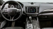 Protector de vidrio templado Pixsel en el monitor MASERATI LEVANTE - 8.5“ 2020 - 2024