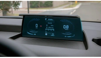 Protector de vidrio templado Pixsel en el panel de instrumentos HYUNDAI STARIA - 12.9“ 2021 -