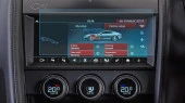 Protector de vidrio templado Pixsel en el monitor JAGUAR F-TYPE - 9.8“ 2020 - 2024