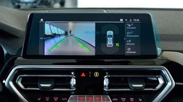 Protector de vidrio templado Pixsel en el monitor BMW X4 - 13.4“ 2022 - (G02)