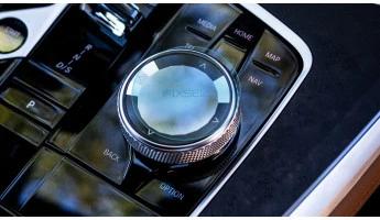 Protector de vidrio templado Pixsel para el selector BMW X6 - 2.7“ 2023 - (G06)