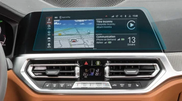 Protector de vidrio templado Pixsel en el monitor BMW 4 / M4 - 14.2“ 2020 - 2023 (G22, G23, G26, G82, G83)