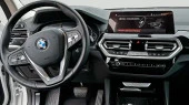 Protector de vidrio templado Pixsel en el monitor BMW X3 - 13.4“ 2022 - 2024 (G01)