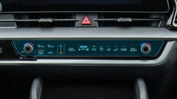 Protector de vidrio templado Pixsel para el control del clima KIA SPORTAGE - 14“ 2022 - 2024