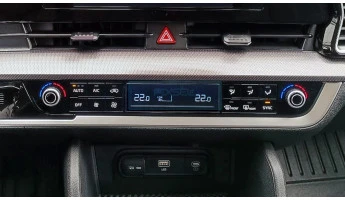 Protector de vidrio templado Pixsel para el control del clima KIA SPORTAGE - 4.7“ 2022 - 2024