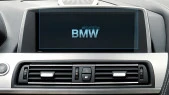 Protector de vidrio templado Pixsel en el monitor BMW 6 / M6 - 10.2“ 2011- 2017 (F06, F12, F13)