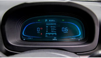 Protector de vidrio templado Pixsel en el panel de instrumentos HYUNDAI VENUE - 11“ 2023 -