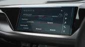 Protector de vidrio templado Pixsel en el monitor AUDI E-TRON GT - 11“ 2021 - 2024