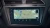 Protector de vidrio templado Pixsel en el monitor VOLKSWAGEN TIGUAN - 11.4“ 2021 - 2023