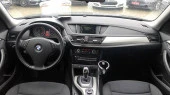 Protector de vidrio templado Pixsel en el monitor BMW X1 - 6.5“ 2011 - 2014 (E84)