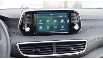 Protector de vidrio templado Pixsel en el monitor HYUNDAI SANTA FE - 6.9“ 2018 - 2019
