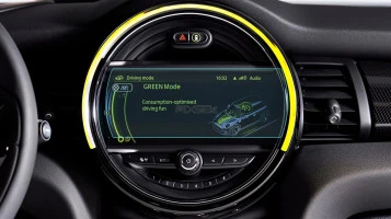 Protector de vidrio templado Pixsel en el monitor MINI COOPER - 8.7“ 2014 - 2019