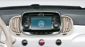 Protector de vidrio templado Pixsel en el monitor FIAT 595 - 5“ 2018 -