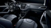 Protector de vidrio templado Pixsel en el monitor PEUGEOT 208 - 6.9“ 2015 - 2017