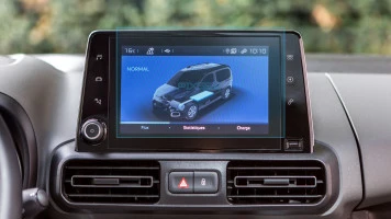Protector de vidrio templado Pixsel en el monitor CITROEN BERLINGO - 9.4“ 2018 - 2024