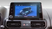 Protector de vidrio templado Pixsel en el monitor TOYOTA PROACE CITY / CITY VERSO - 9.4“ 2019 - 2023
